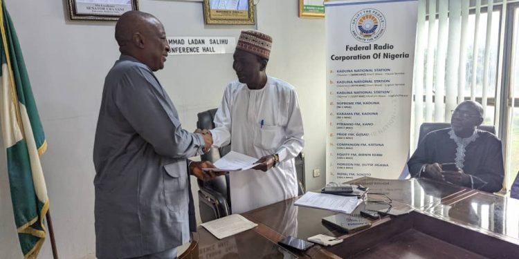 Sabon shugaban gidan Rediyon Tarayya na Kaduna, Haruna Idris ya kama aiki