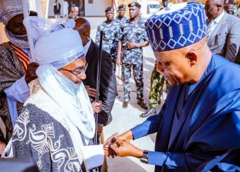 Kashim Shettima ya je ta’aziyyar rasuwar mahaifiyar Ministan Yanayi
