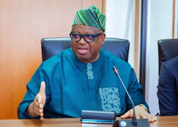 Gwamnan Filato, Mutfwang, ya koma APC daga PDP