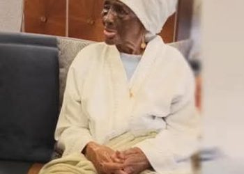 Ribadu da Uba Sani sun jajanta wa El-Rufai kan rasuwar mahaifiyar sa
