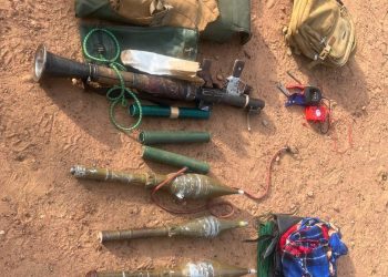 Sojoji sun lallasa ‘yan ta’addan Lakurawa, sun ƙwace makamai da bamabaman su a Kebbi