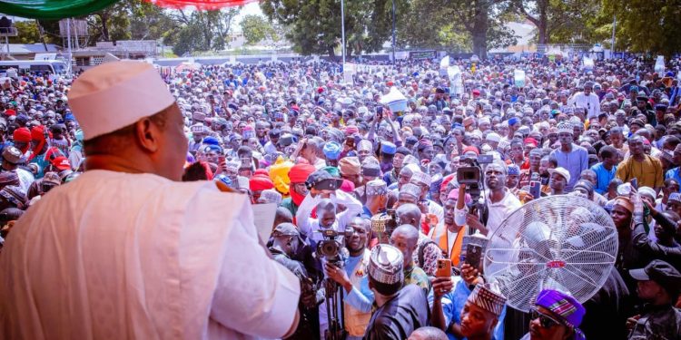 Tinubu na so malamai su yi amfani da matsayin su wajen yaƙi da ta’addanci